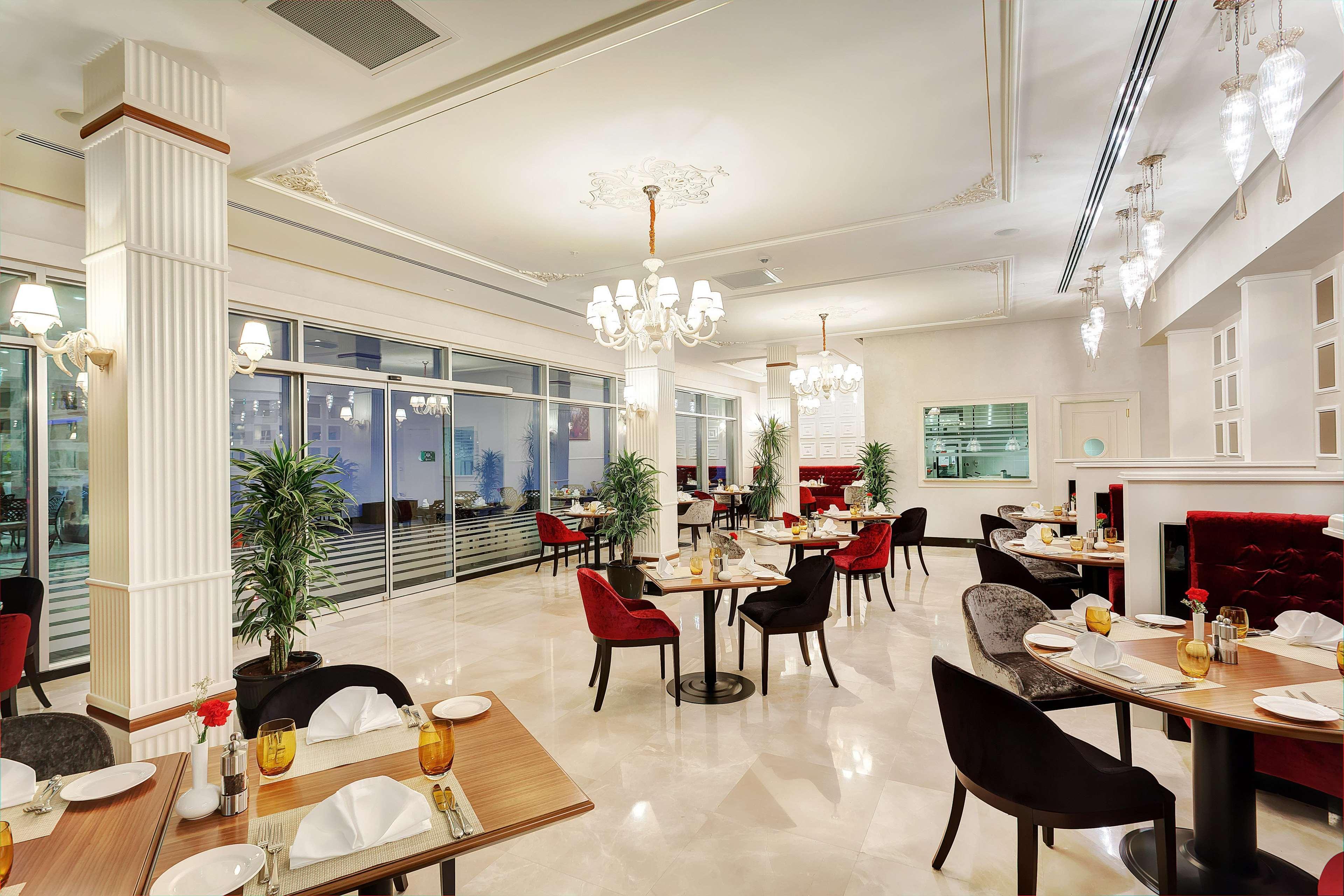 Doubletree By Hilton Gaziantep Hotel Eksteriør billede