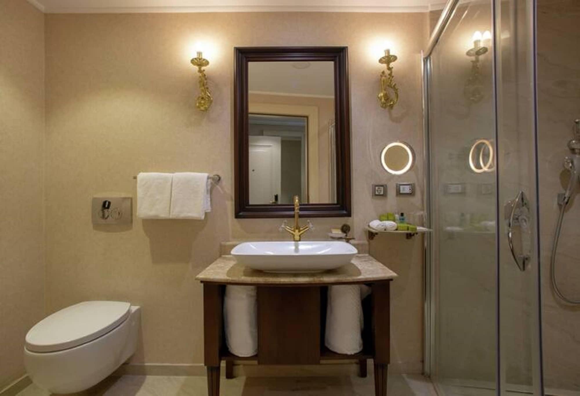 Doubletree By Hilton Gaziantep Hotel Eksteriør billede
