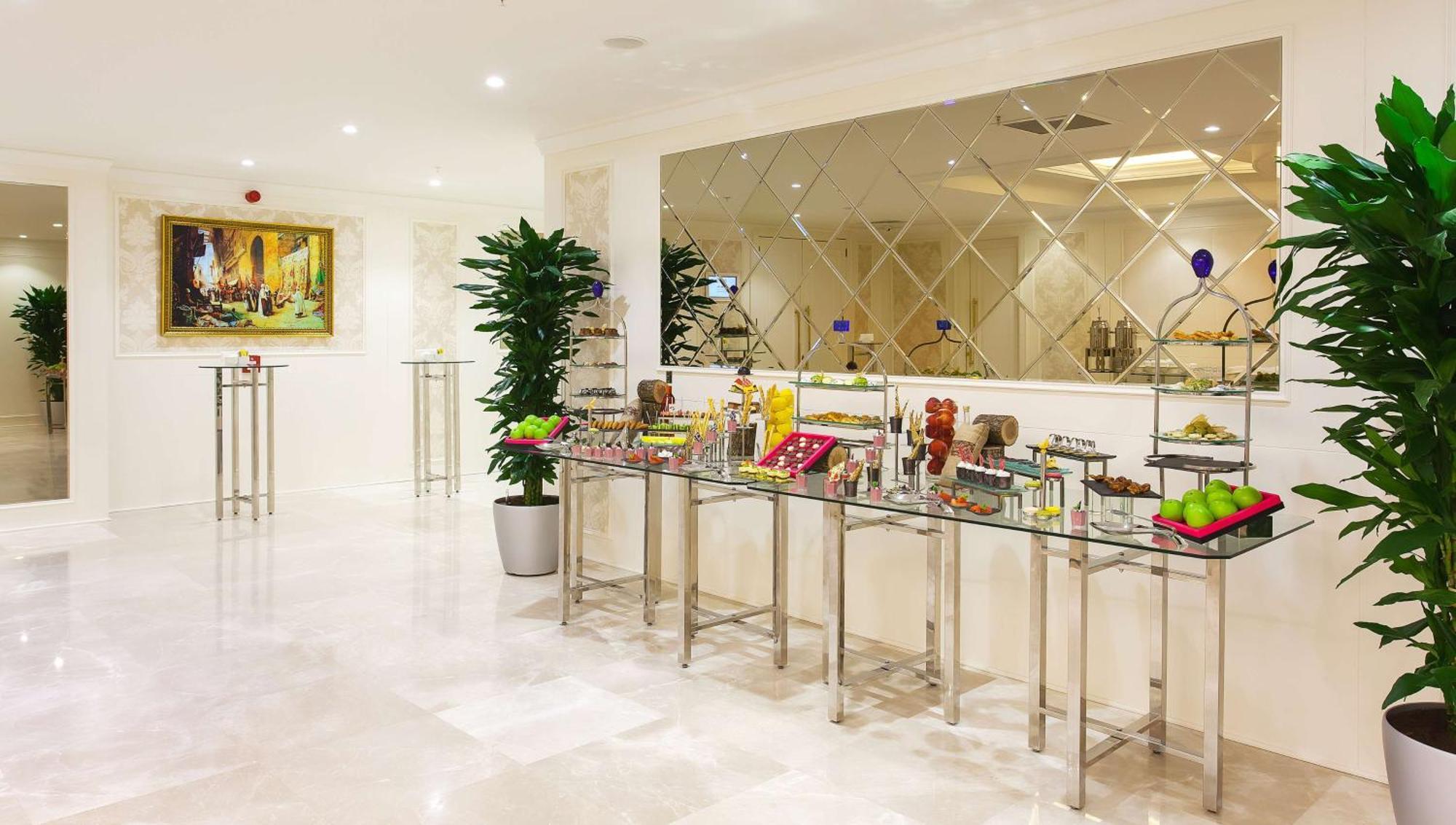 Doubletree By Hilton Gaziantep Hotel Eksteriør billede